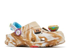 Cinnamon Toast Crunch x Classic All-Terrain Clog per bambini