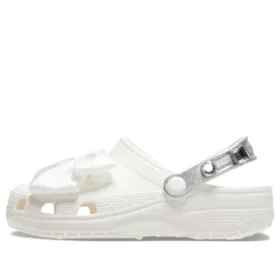 Classic Clogs in esclusiva ASOS “White”