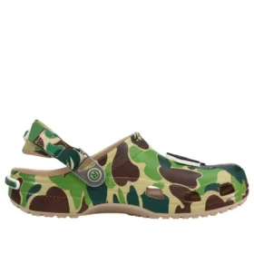 Crocs x A Bathing Ape Zoccolo “Chai”