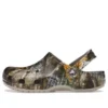 Crocs x Thisisneverthat Classic Clog Realtree Zoccoli “Edge Camo Walnut”