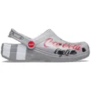 Sandali unisex grigi da tempo libero e sportivi con scarpe basse Coca-Cola x Crocs Crossover Light X Outdoor