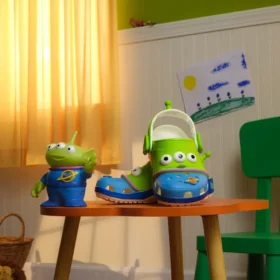 Zoccoli Classic Clog Disney e Pixar “Toy Story Alien” per bambini